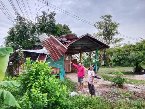 ช่วยเหลือผู้ประสบภัยจากธรรมชาติ (วาตภัย)