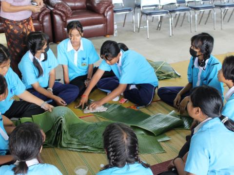 โครงการแลกเปลี่ยนเรียนรู้วัฒนธรรมและภูมิปัญญาท้องถิ่น