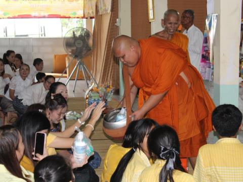 โครงการวันสำคัญทางพระพุทธศาสนาสำหรับเด็ก